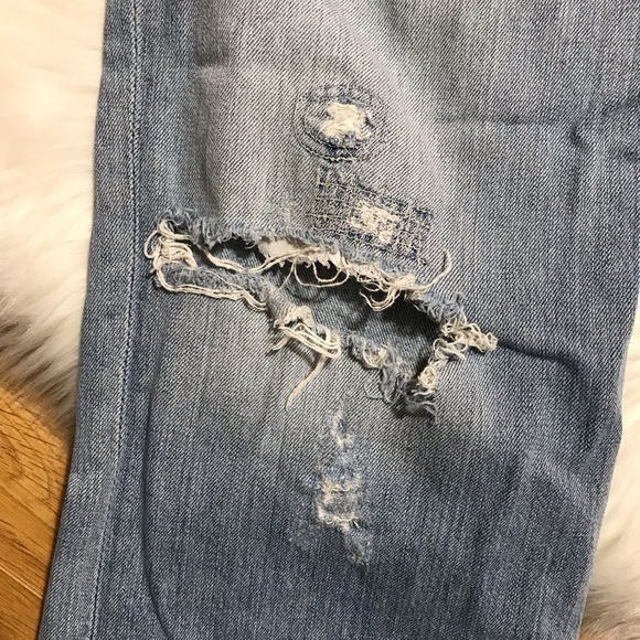 American Eagle 33x32 - Picture 4 of 6